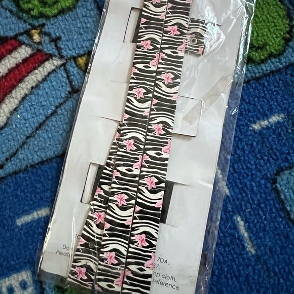 Ladies skinny belt - Picture 2 of 2